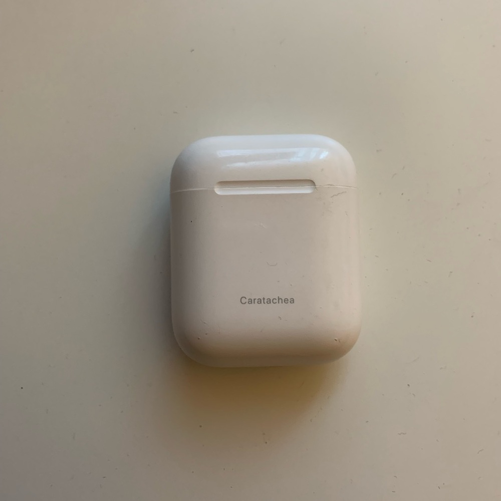 AirPods